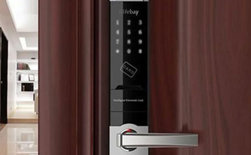 临渭24小时上门开锁公司