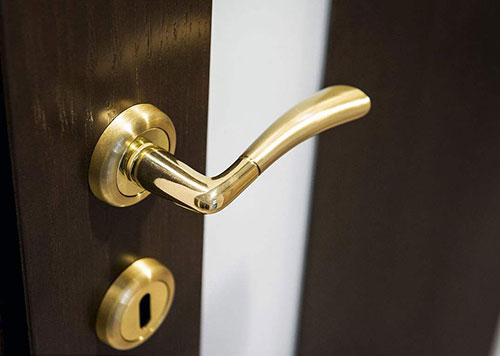 临渭24小时上门开锁公司