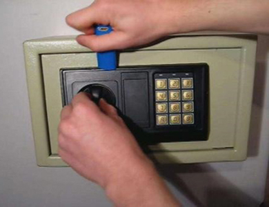 临渭24小时上门开锁公司