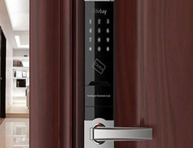 临渭24小时上门开锁公司